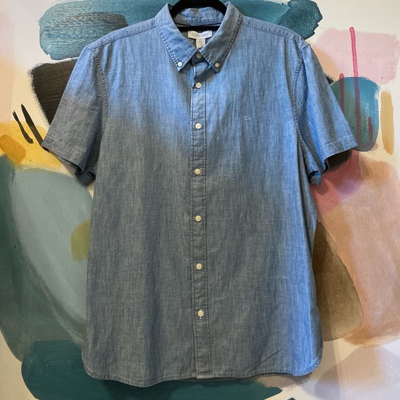 Calvin Klein Slim Fit Chambray Short Sleeve Shirt - Picture 2 of 4